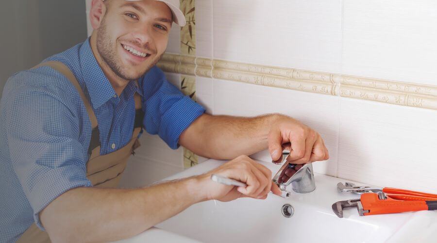 Handle or spout repair in Glade, KS